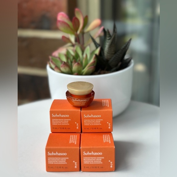 NEW 3x Sulwhasoo Concentrated Ginseng Rejuvenating Cream 5ML - Picture 1 of 6